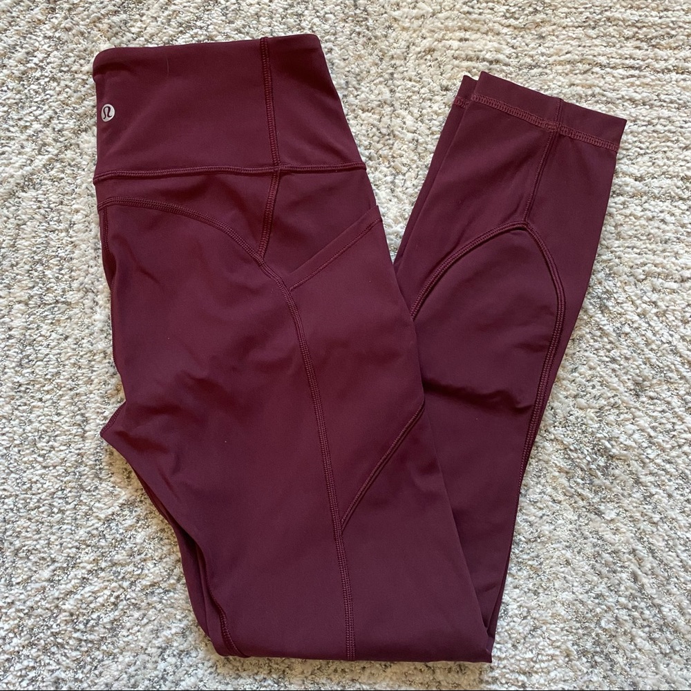 Lululemon ATRP 25” size 6